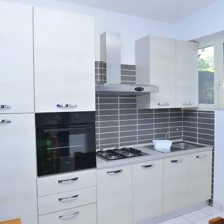 Apartment- Type B 리조트 *